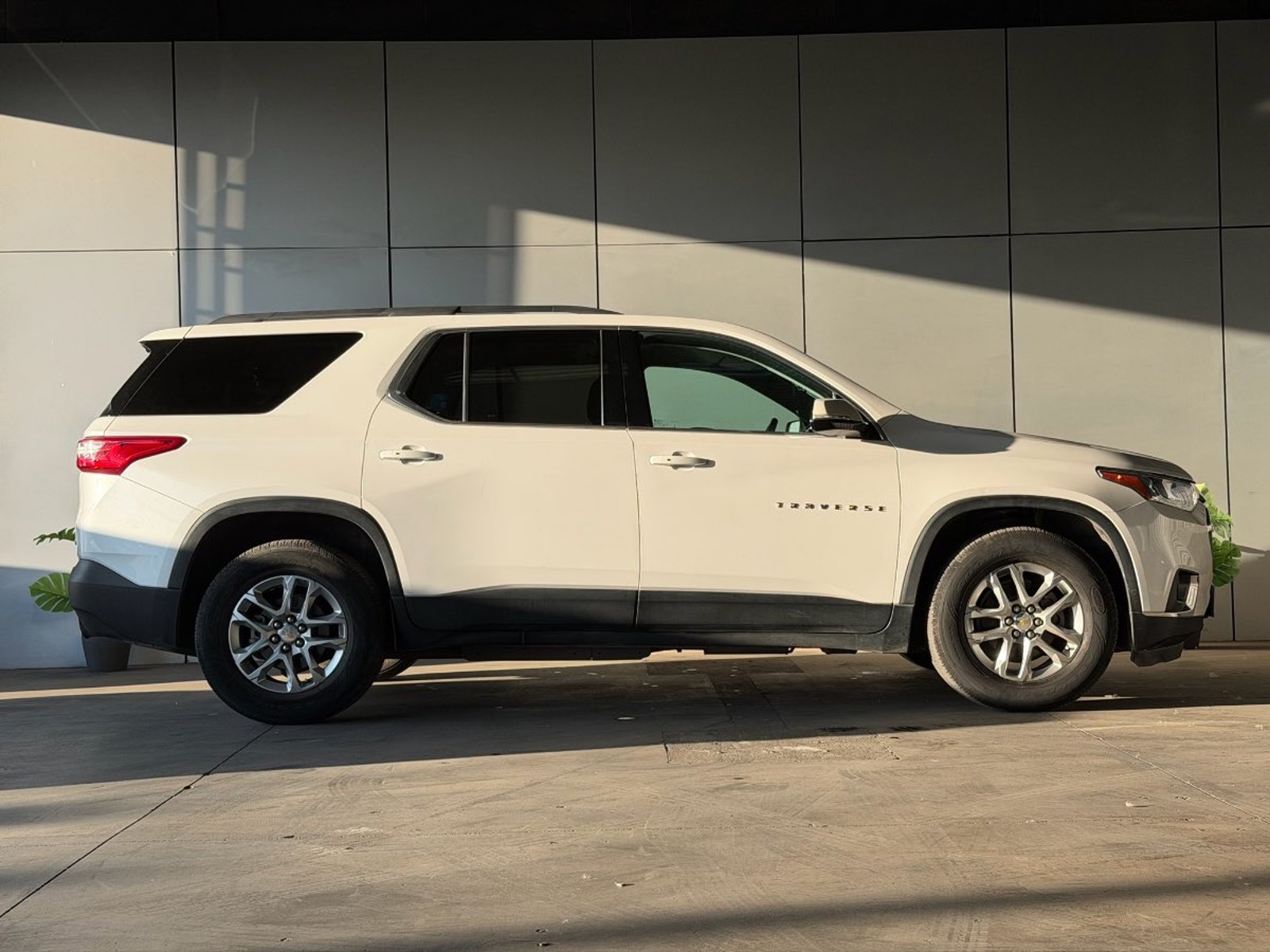 Chevrolet TRAVERSE LT 2021 - Foto 4 de 17