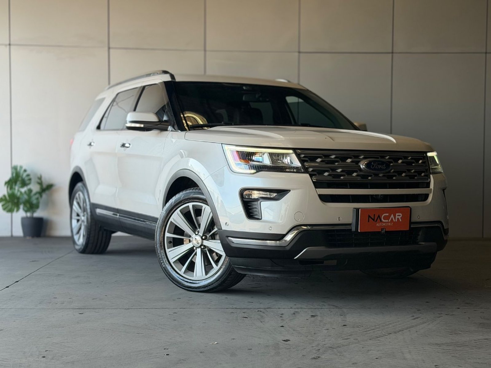 FORD EXPLORER Limited EcoBoost 2.3 2018 - Foto 3 de 20