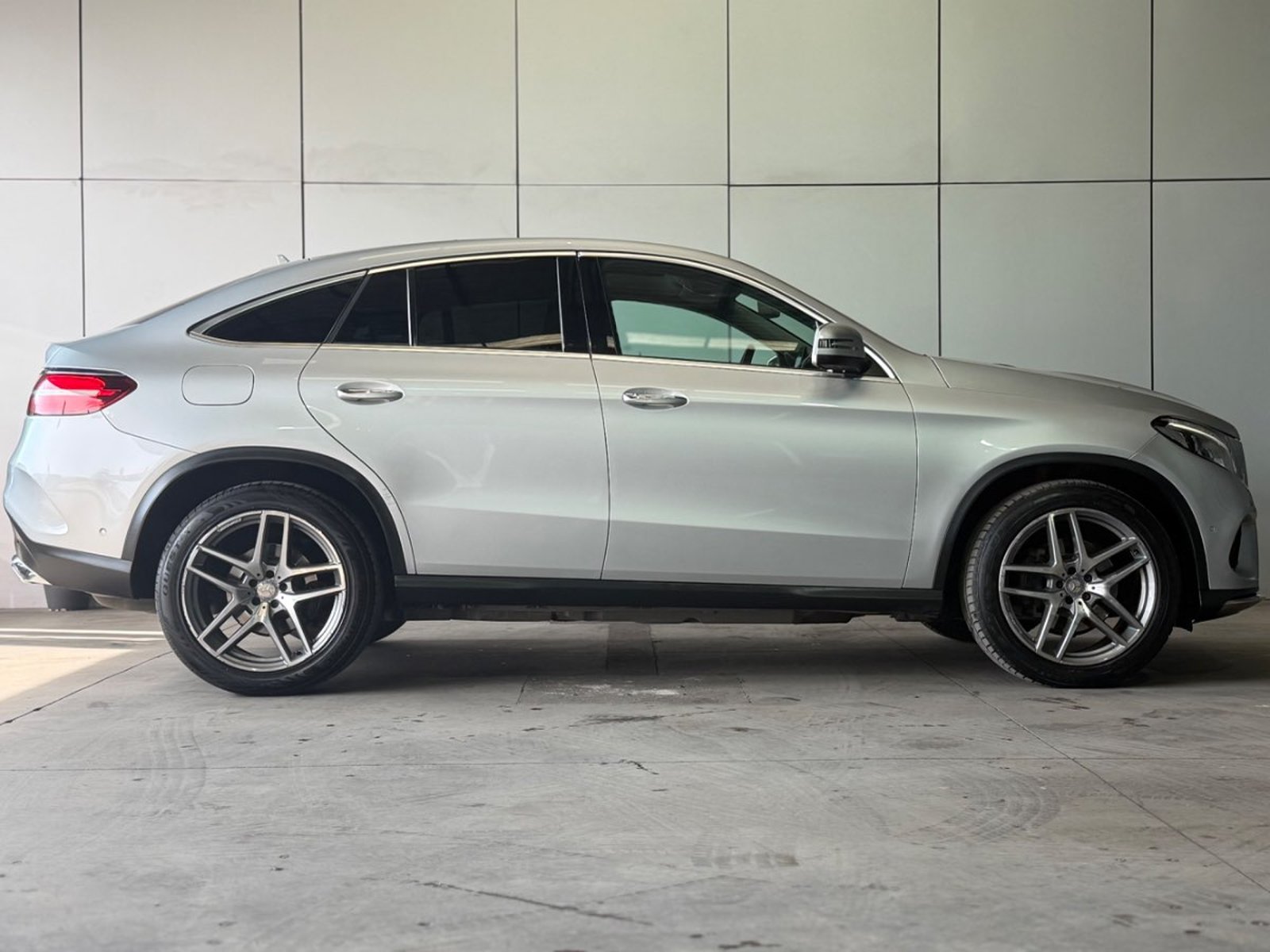 Mercedes-Benz GLE350D 4MATIC COUPÉ 2017 - Imagen 6 de 17