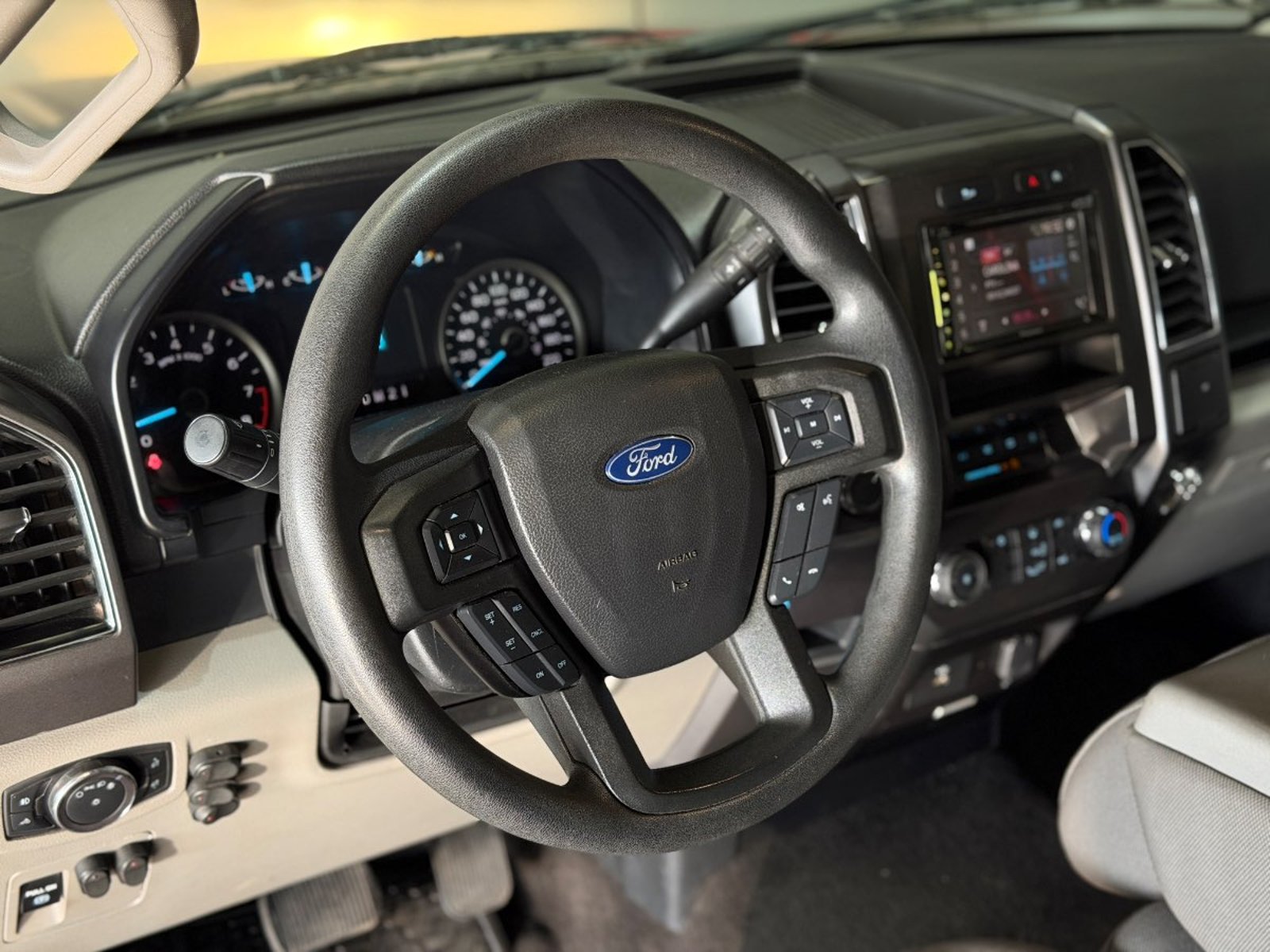 FORD F-150 3.3 XLT 4X4 2019 - Imagen 7 de 13