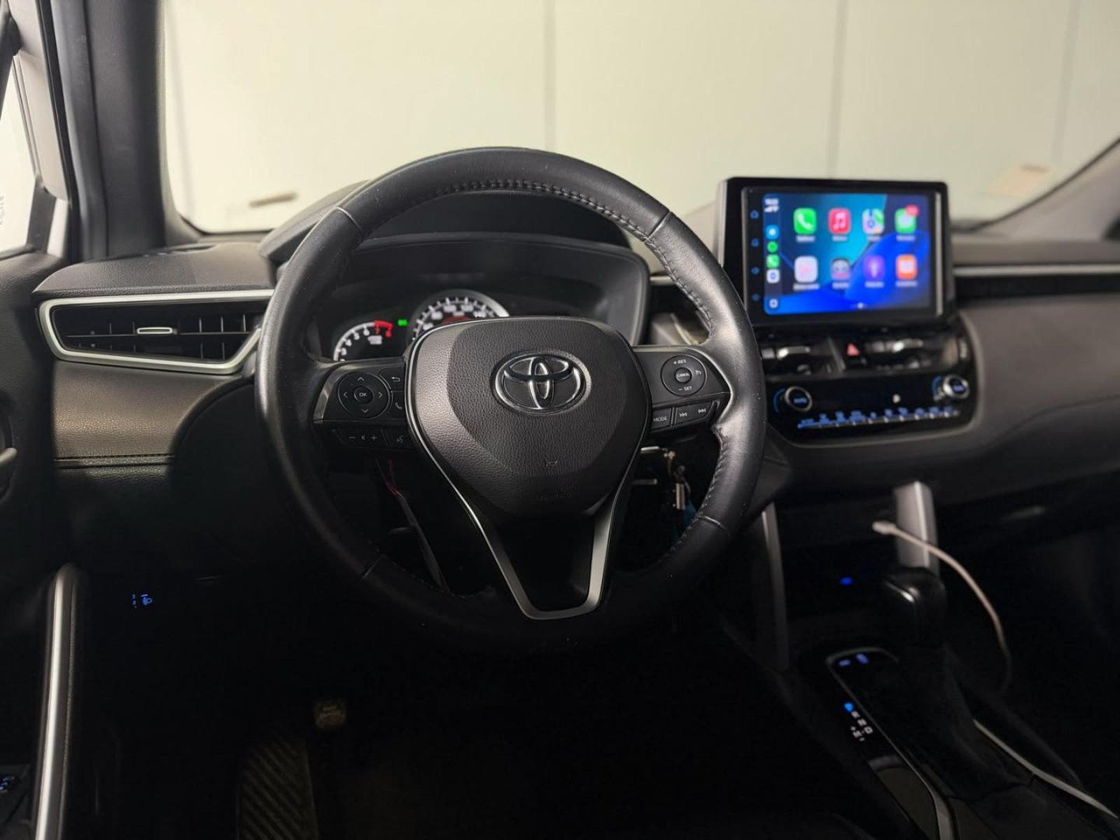 Toyota COROLLA CROSS 2023 - Imagen 11 de 13