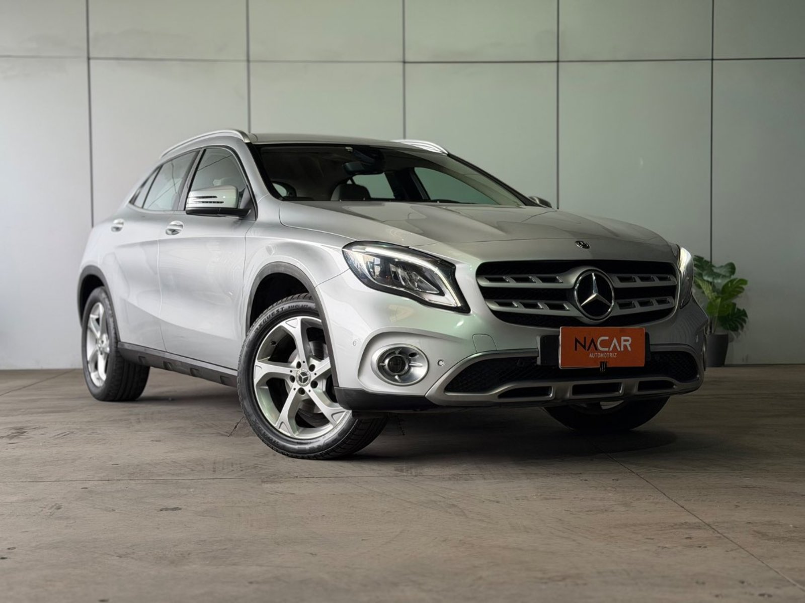 Mercedes-Benz GLA 200 2019 - Foto 3 de 16