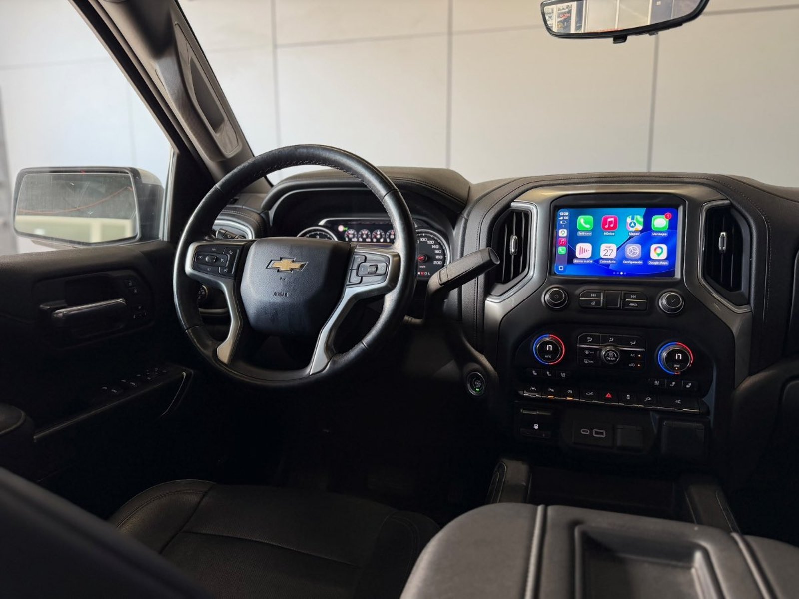 Chevrolet SILVERADO 1500 LTZ 5.3 V8 2022 - Imagen 11 de 12