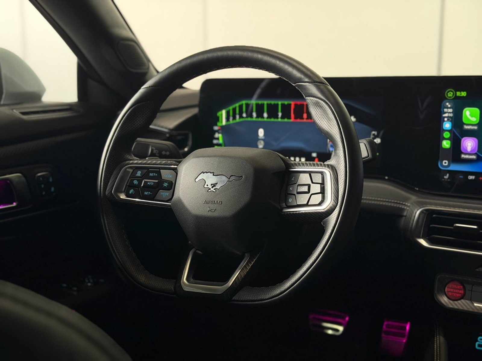 Ford MUSTANG 5.0 GT PREMIUM 4X2 COUPE AT 2P 2024 - Imagen 13 de 19