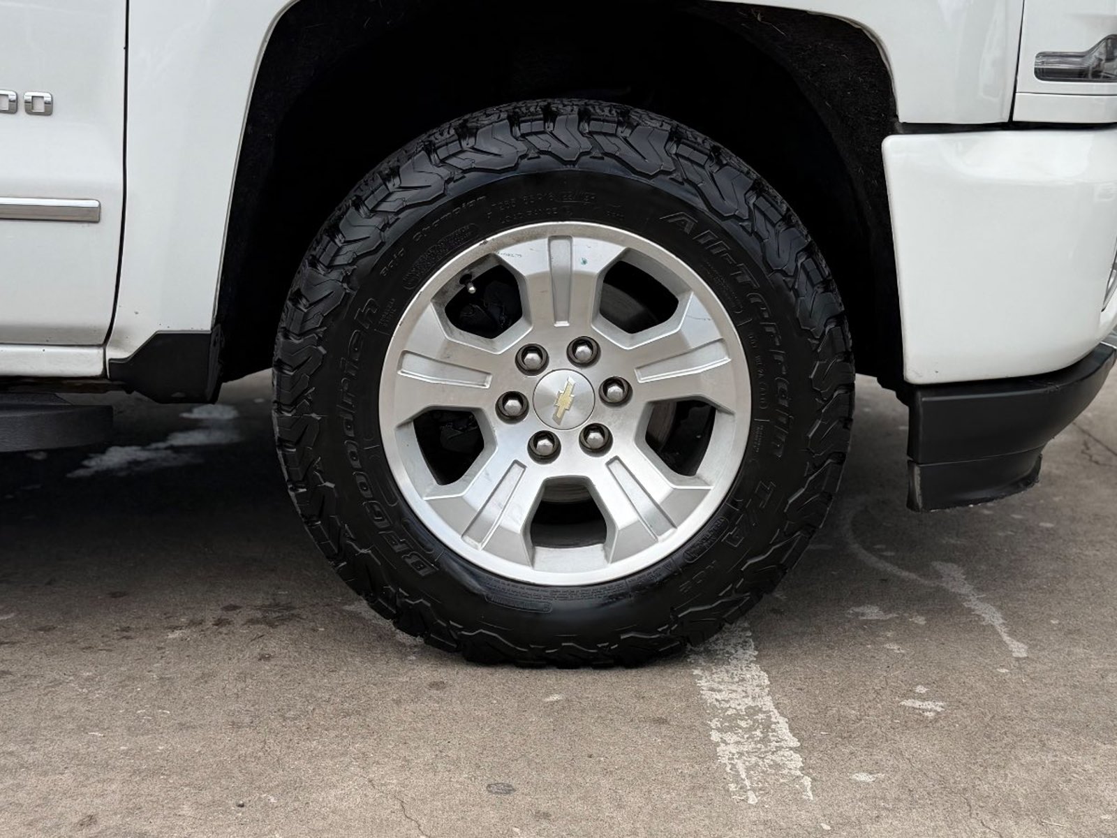 Chevrolet SILVERADO 2018 - Foto 5 de 18