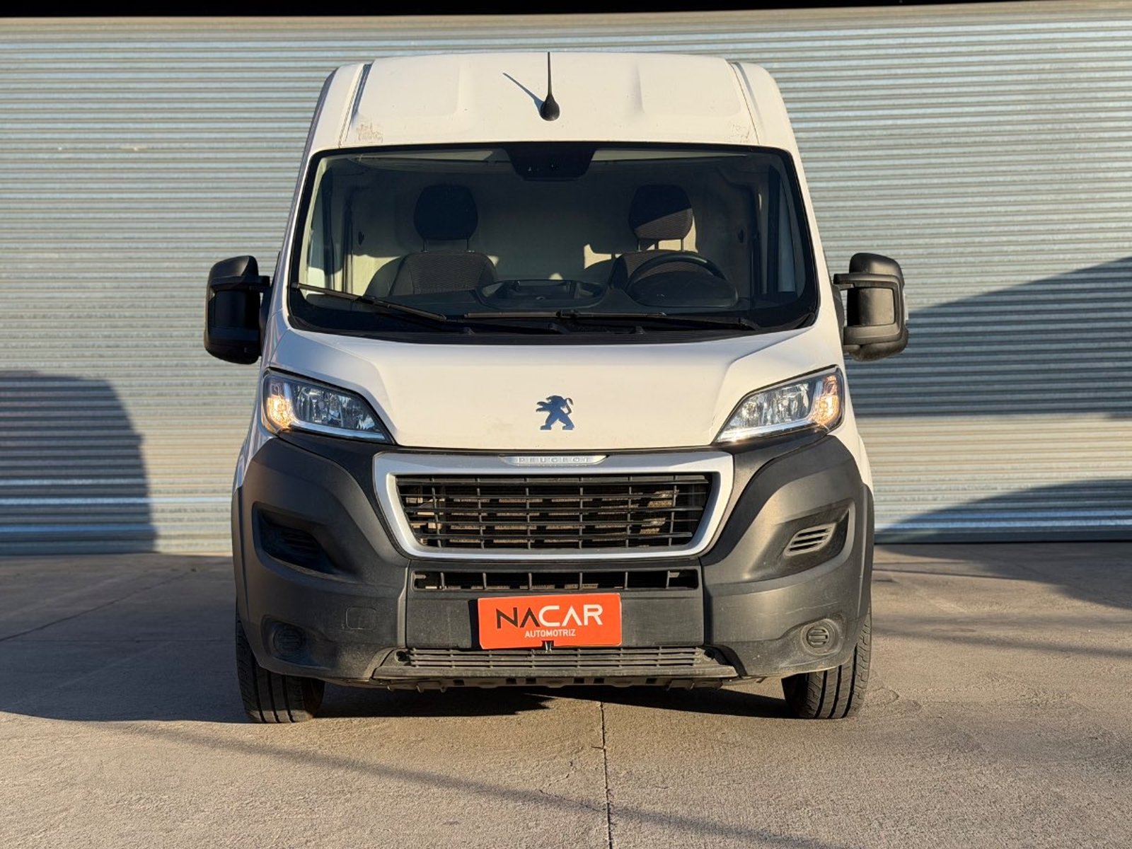 Peugeot Boxer L2H2 2025 - Foto 2 de 15
