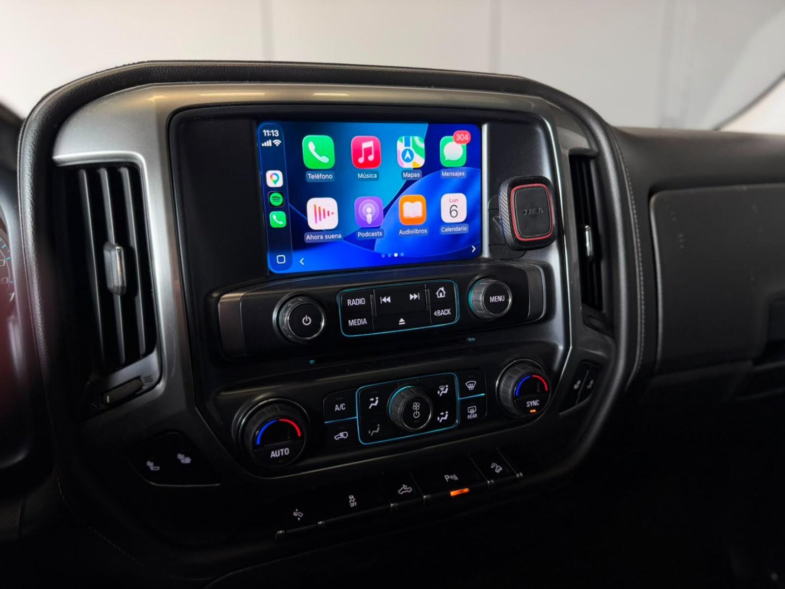 Chevrolet SILVERADO 2018 - Imagen 13 de 15