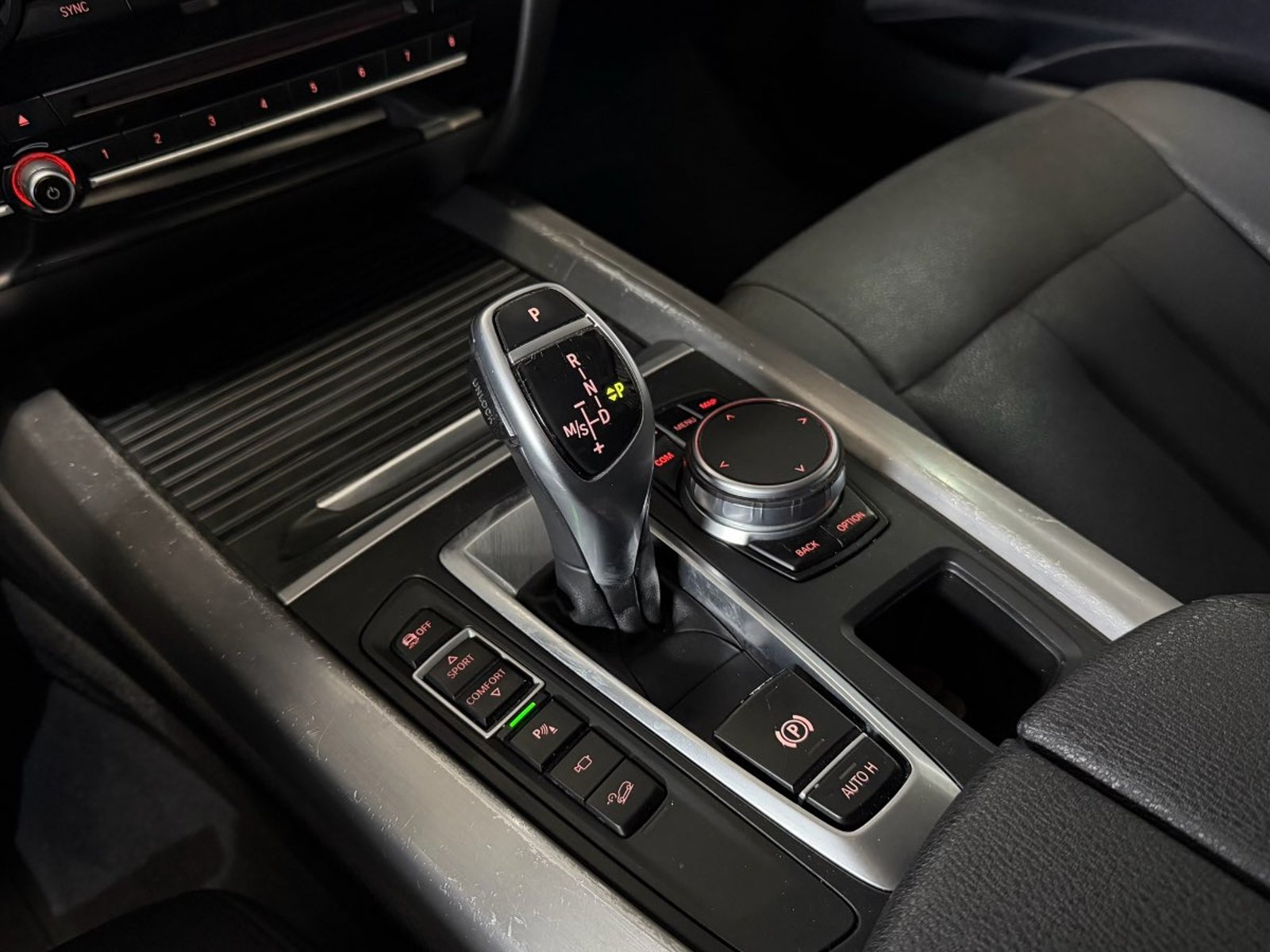 BMW X5 xDrive 30d 2018 - Imagen 8 de 12