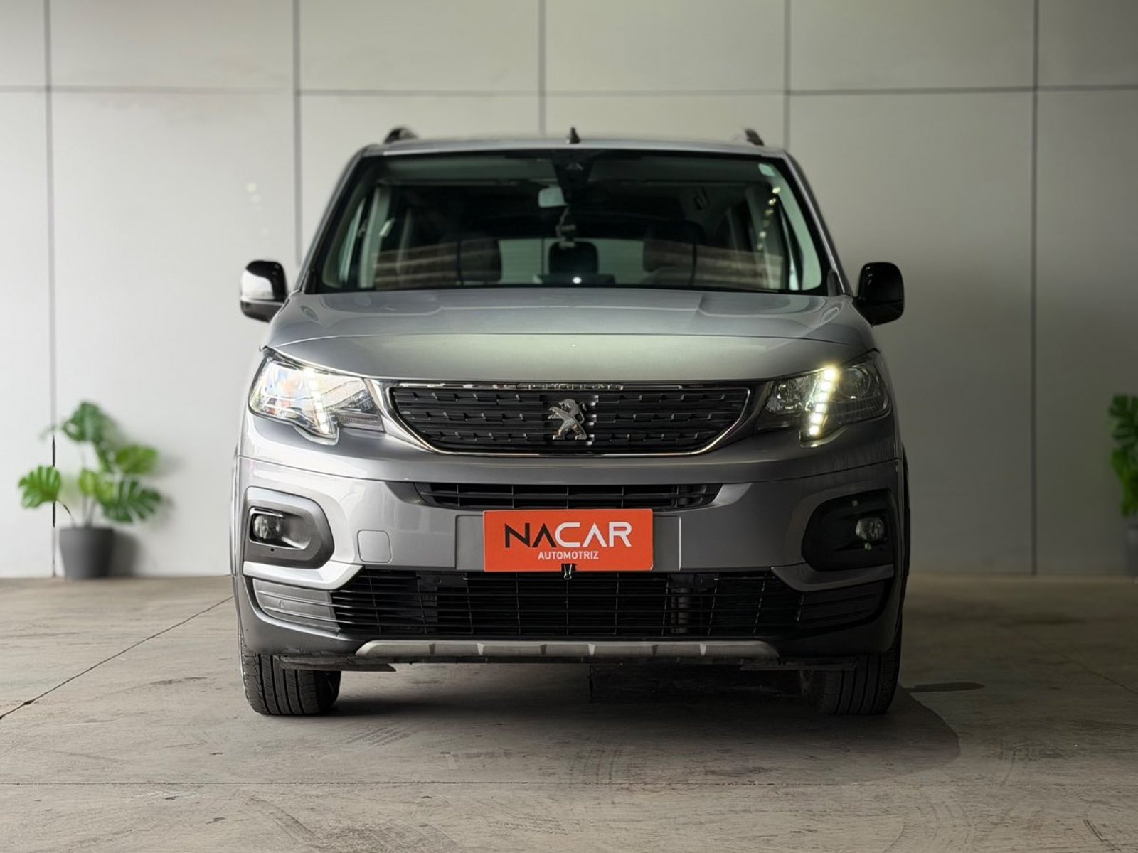 Peugeot RIFTER 2023 - Foto 2 de 16