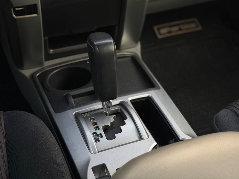 Toyota 4 RUNNER 2013 - Imagen 13 de 14