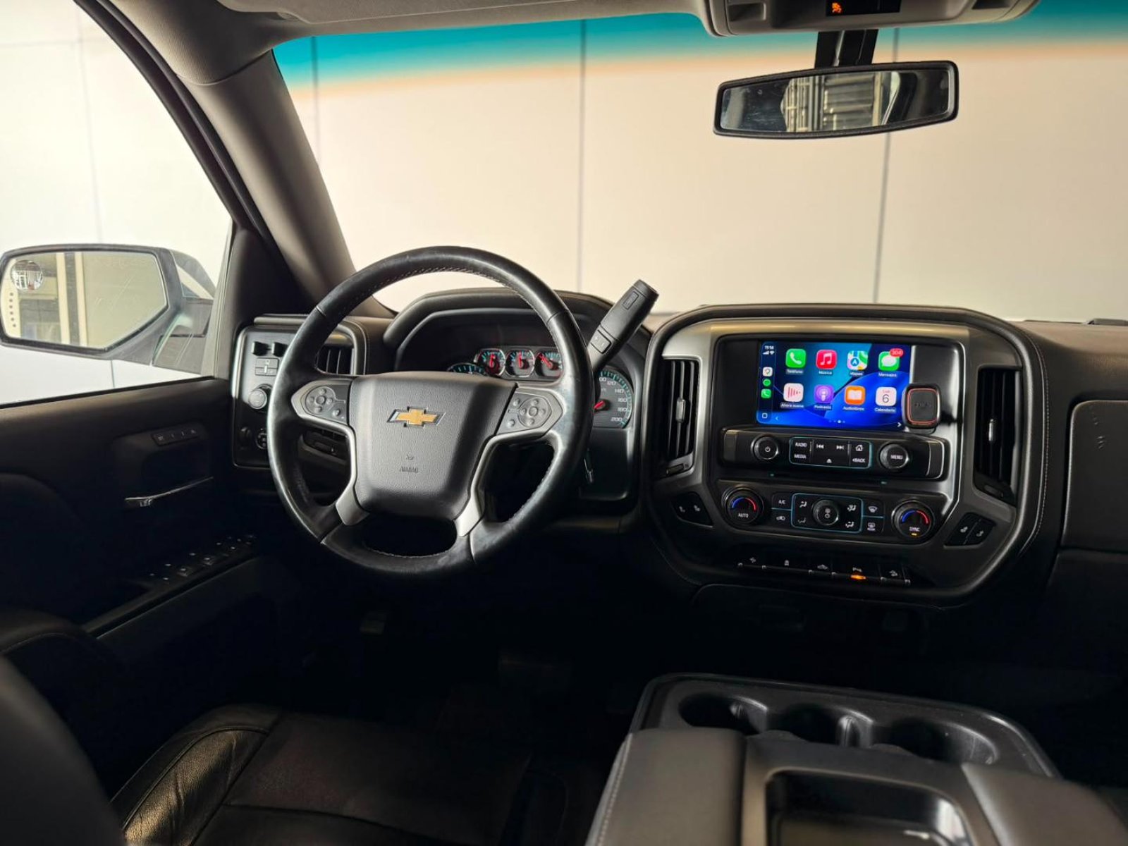 Chevrolet SILVERADO 2018 - Imagen 9 de 15