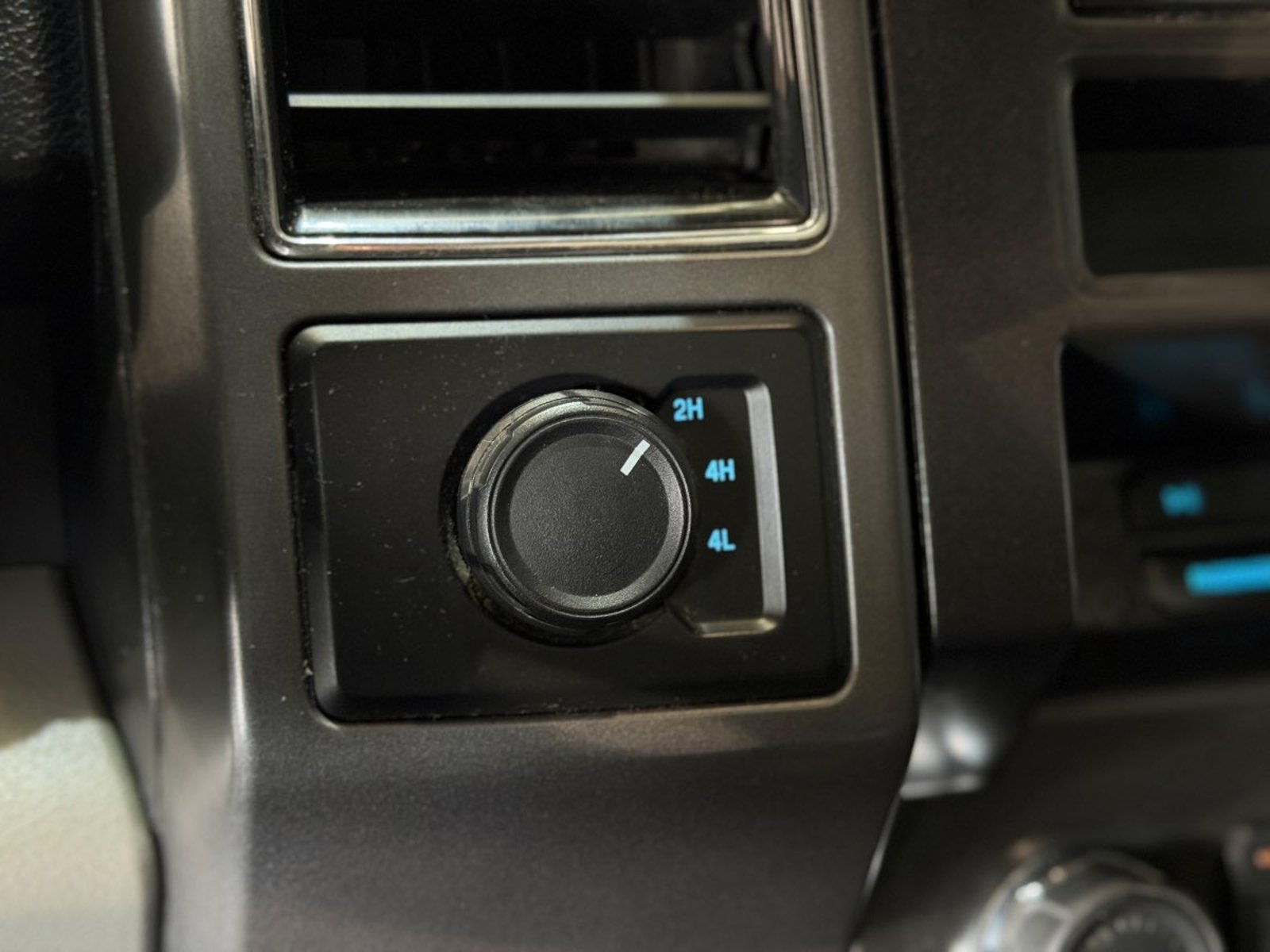 FORD F-150 3.3 XLT 4X4 2019 - Imagen 9 de 13