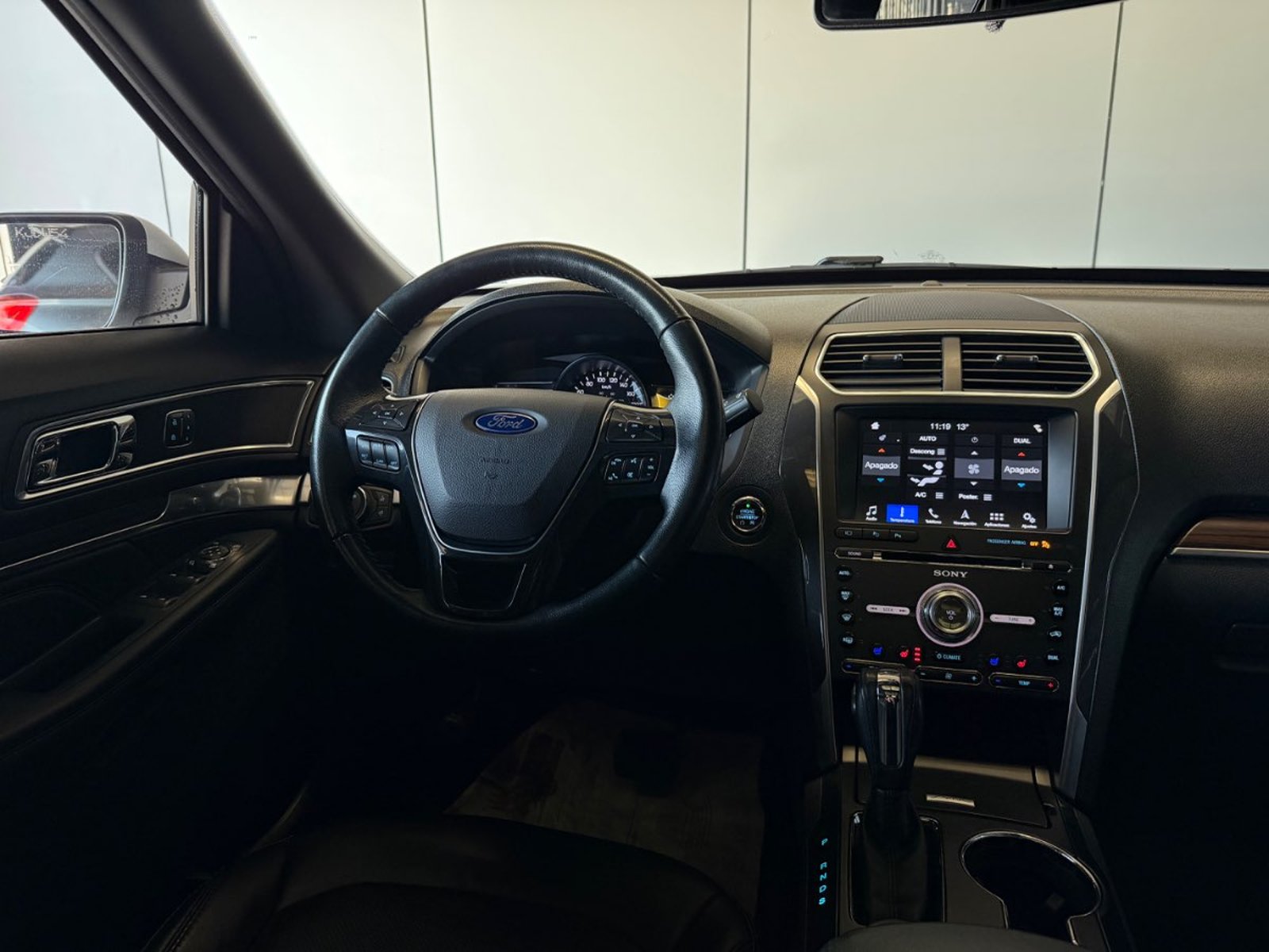FORD EXPLORER Limited EcoBoost 2.3 2018 - Imagen 14 de 20