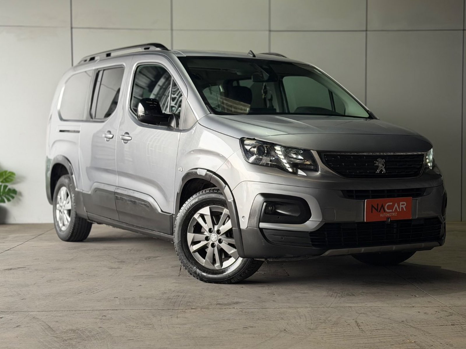 Peugeot RIFTER 2023 - Foto 3 de 16