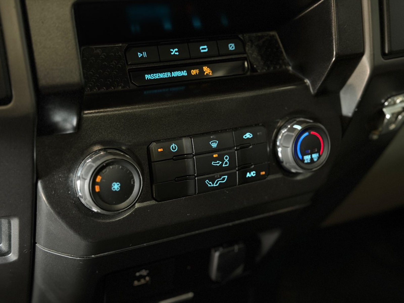FORD F-150 3.3 XLT 4X4 2019 - Imagen 11 de 13