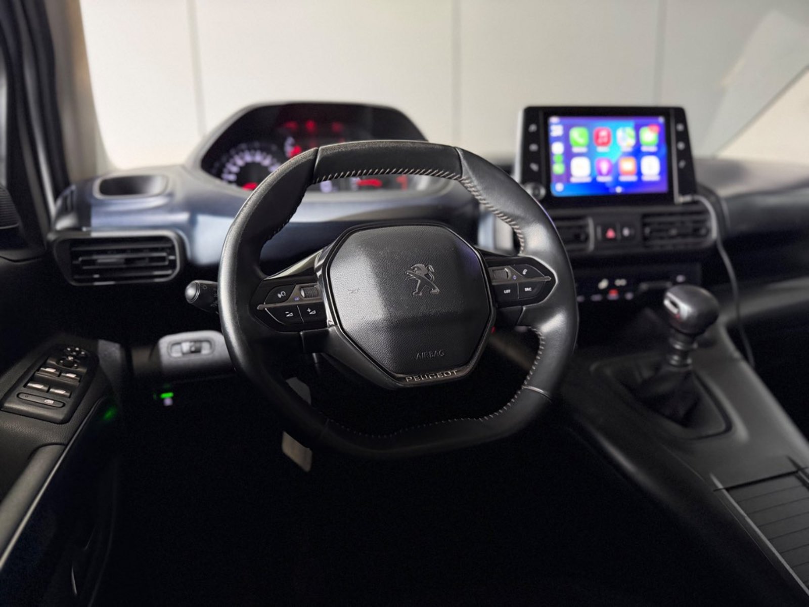 PEUGEOT RIFTER 2023 - Imagen 16 de 16