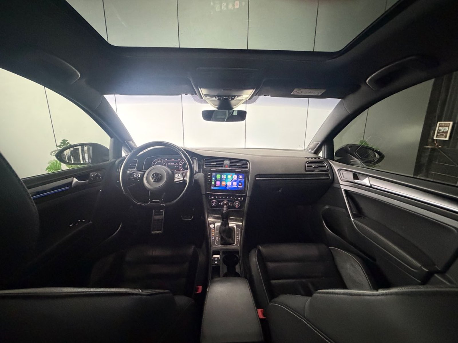 Volkswagen GOLF R 2018 - Imagen 18 de 18