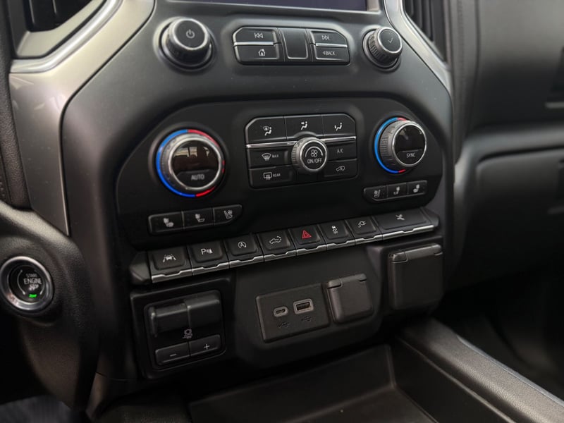 Chevrolet SILVERADO 2020 - Imagen 11 de 19