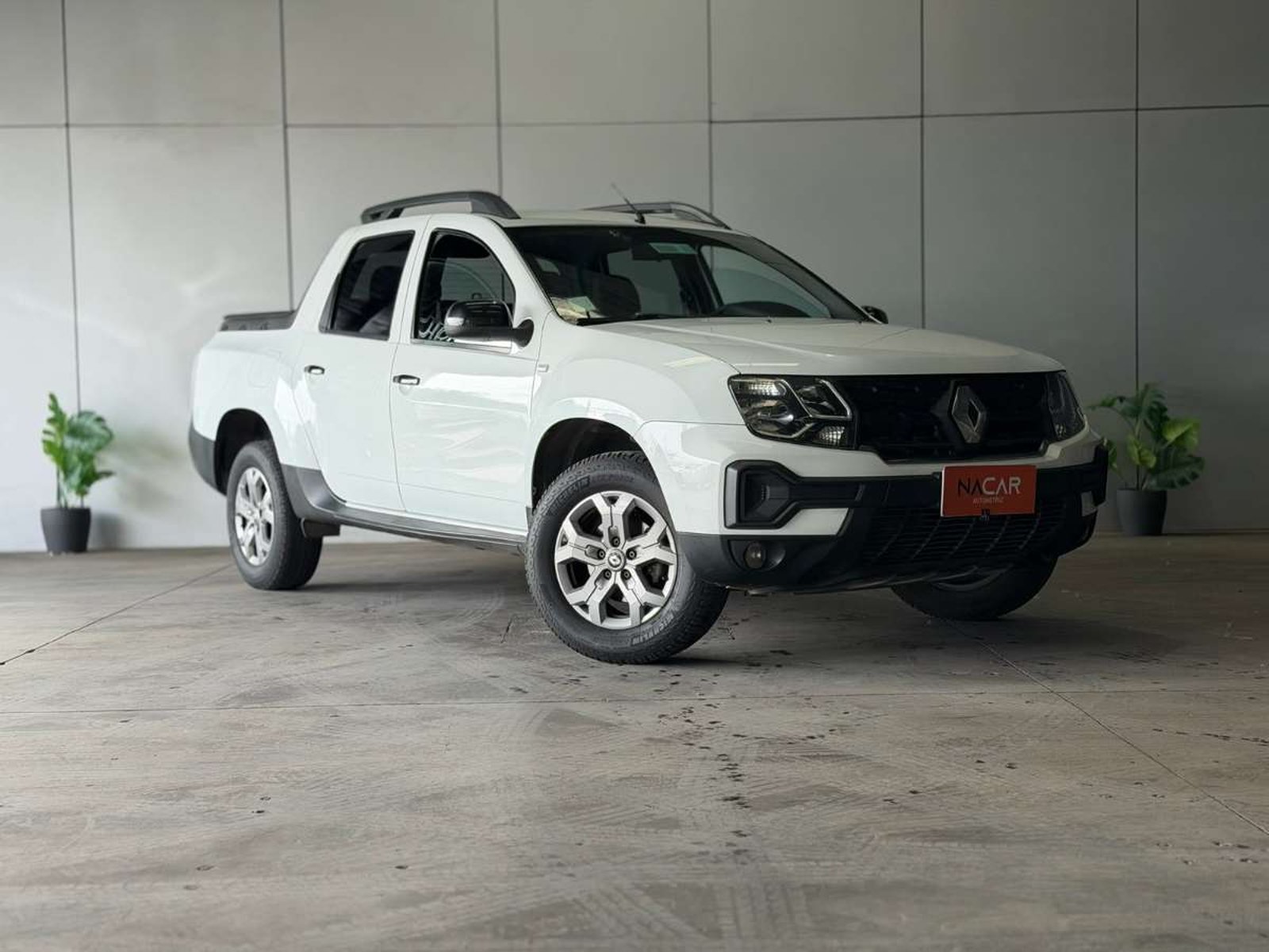Renault OROCH Expression 1.6 4x2 2023 - Foto 2 de 10