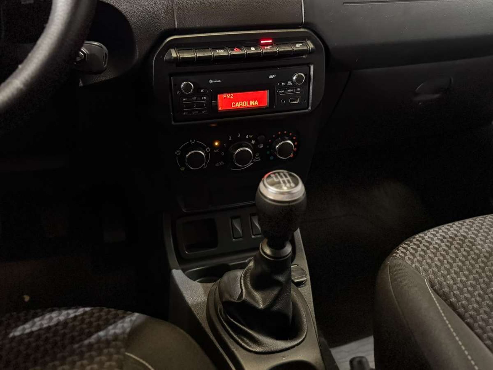 Renault OROCH Expression 1.6 4x2 2023 - Imagen 8 de 10