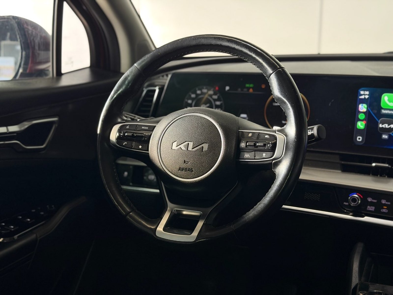 Kia SPORTAGE EX DSL 4X4 2.0 AT 2024 - Imagen 15 de 17