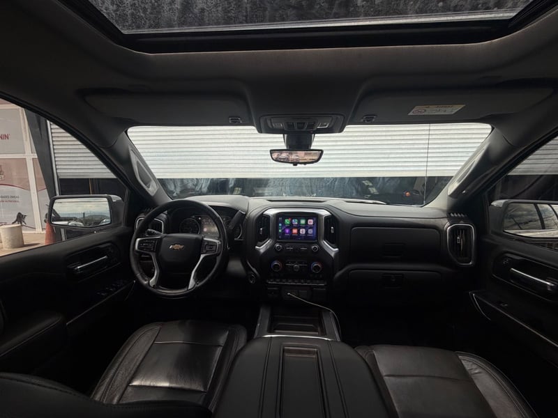 Chevrolet SILVERADO 2020 - Imagen 17 de 19