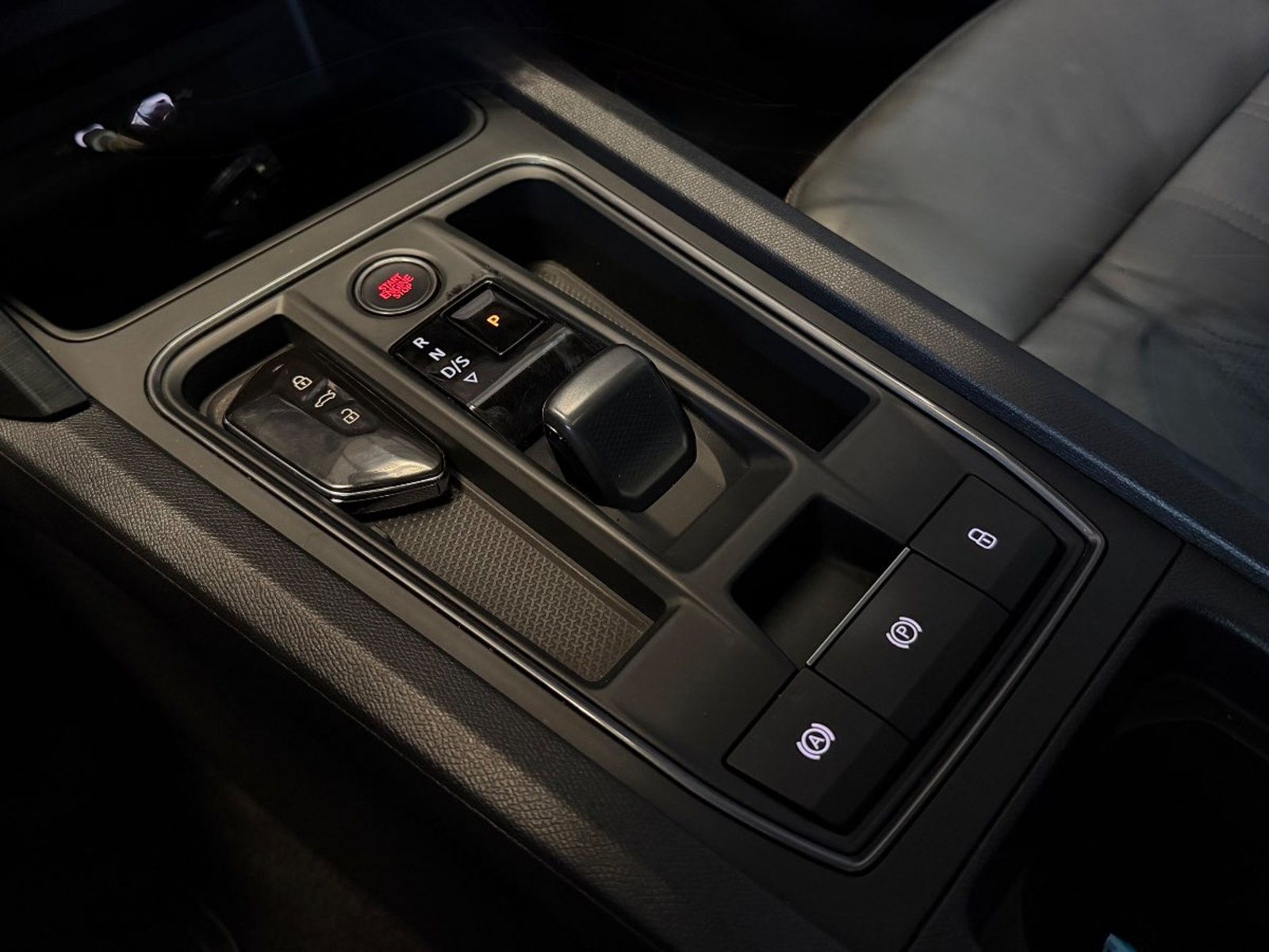 Cupra FORMENTOR VZ 4DRIVE 4X4 2.0L 🇪🇸 2023 - Imagen 6 de 13
