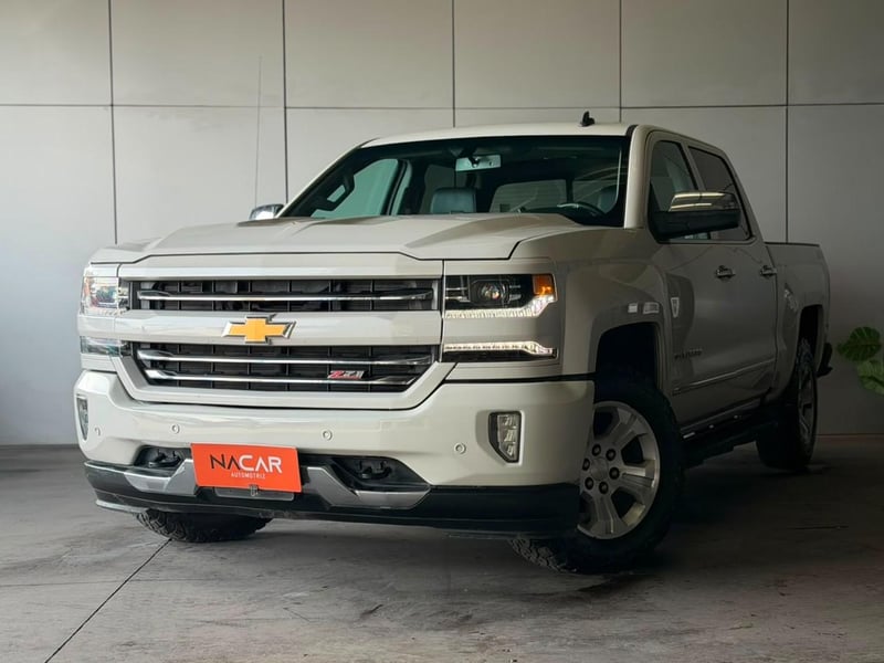 Chevrolet SILVERADO 2018