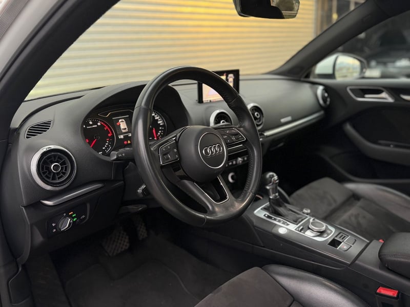 Audi A3 35 TFSI 2019 - Imagen 7 de 18