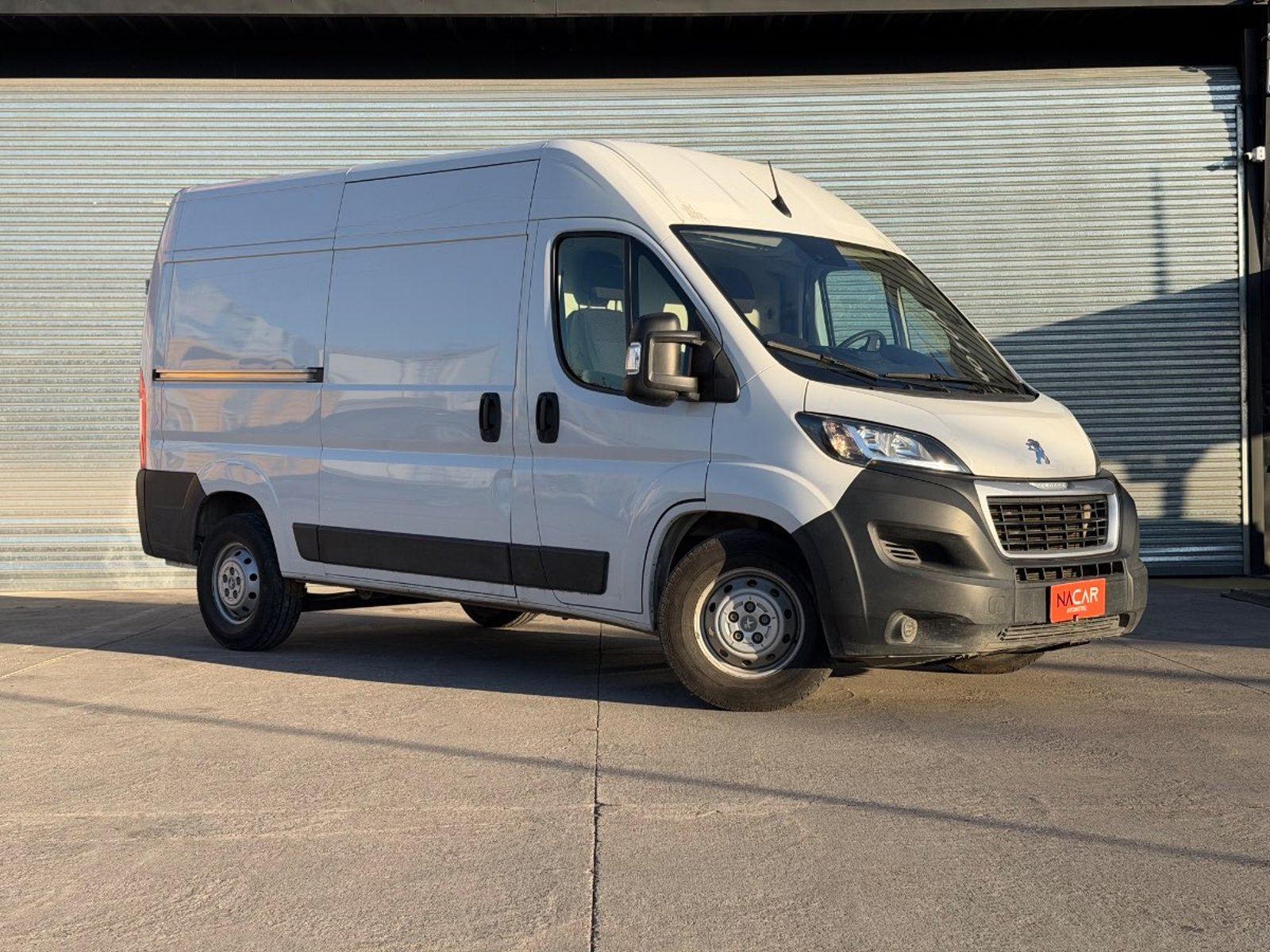 Peugeot Boxer L2H2 2025 - Foto 3 de 15
