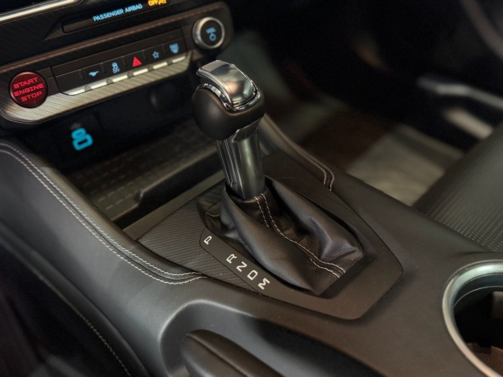 Ford MUSTANG 5.0 GT PREMIUM 4X2 COUPE AT 2P 2024 - Imagen 10 de 19