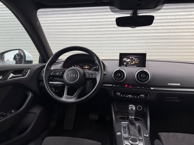 Audi A3 35 TFSI 2019 - Imagen 13 de 18