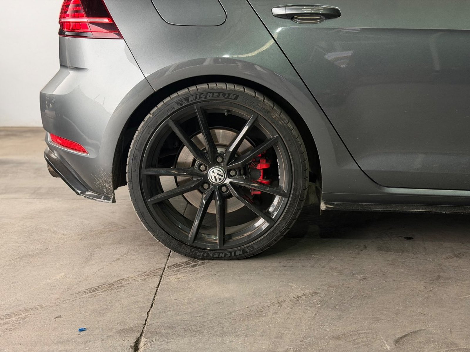 Volkswagen GOLF R 2018 - Imagen 6 de 18