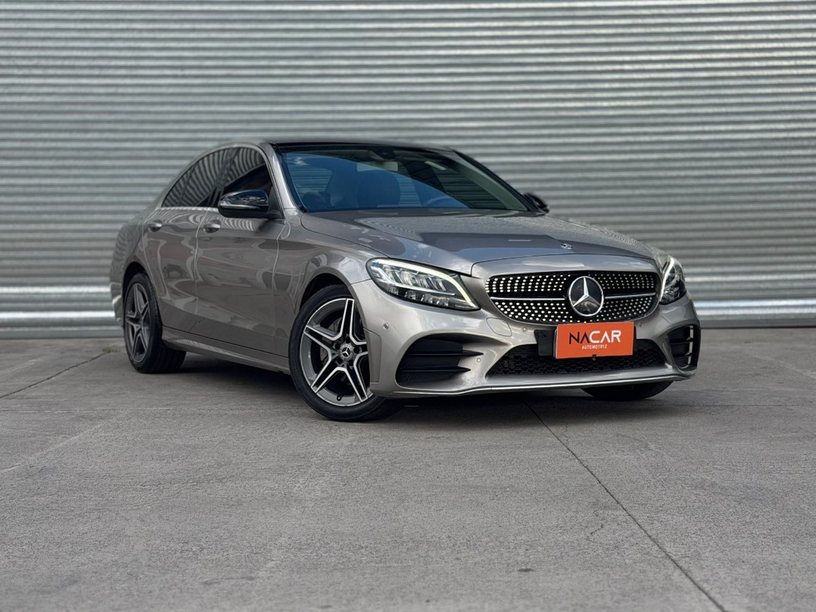Mercedes-Benz C 200 2019 - Foto 3 de 11