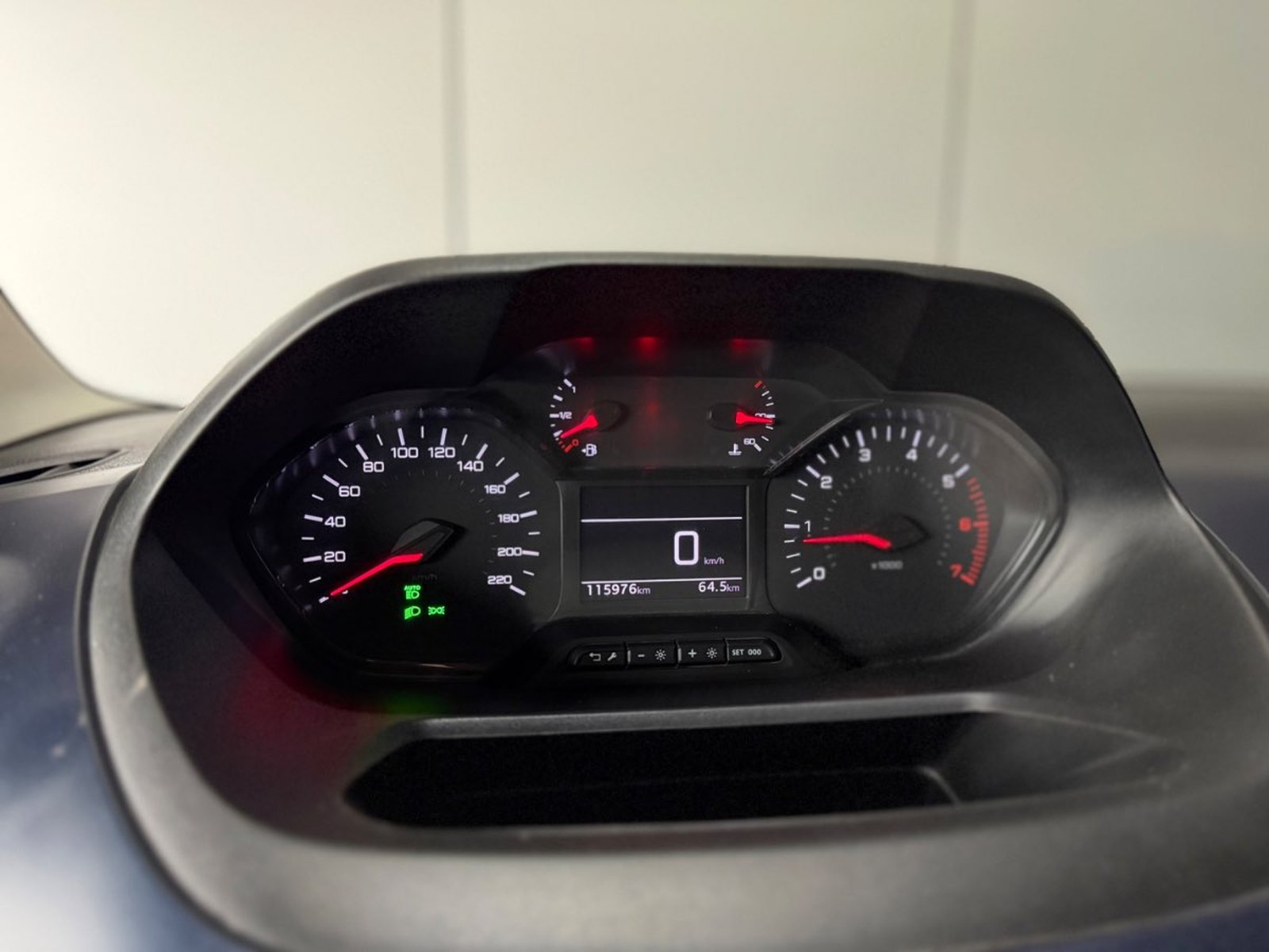 PEUGEOT RIFTER 2023 - Imagen 9 de 16