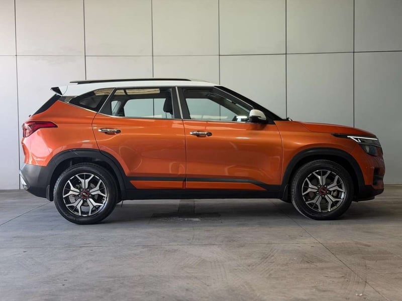 Kia SELTOS 2022 - Imagen 4 de 12