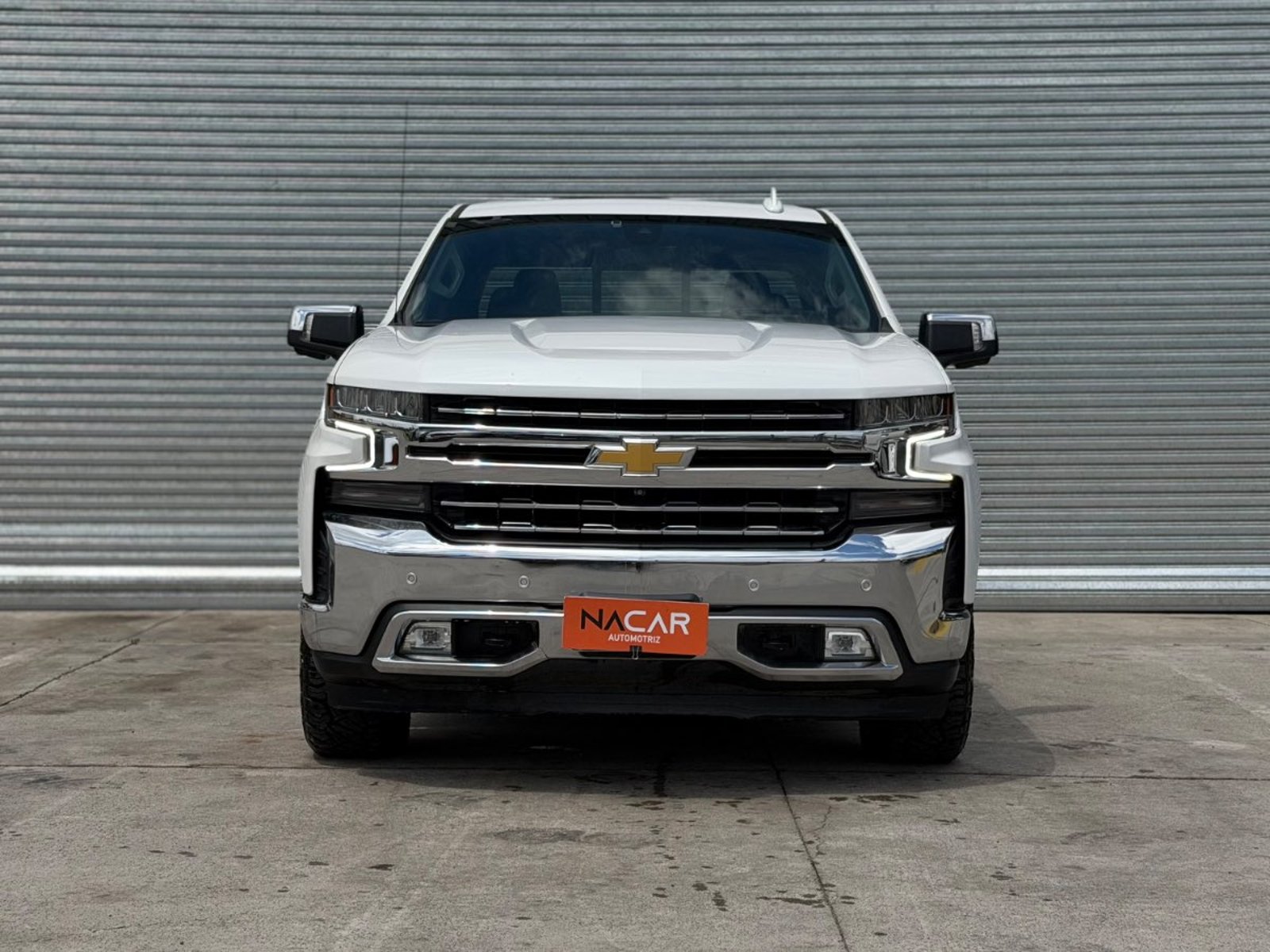Chevrolet SILVERADO 2020 - Foto 2 de 19