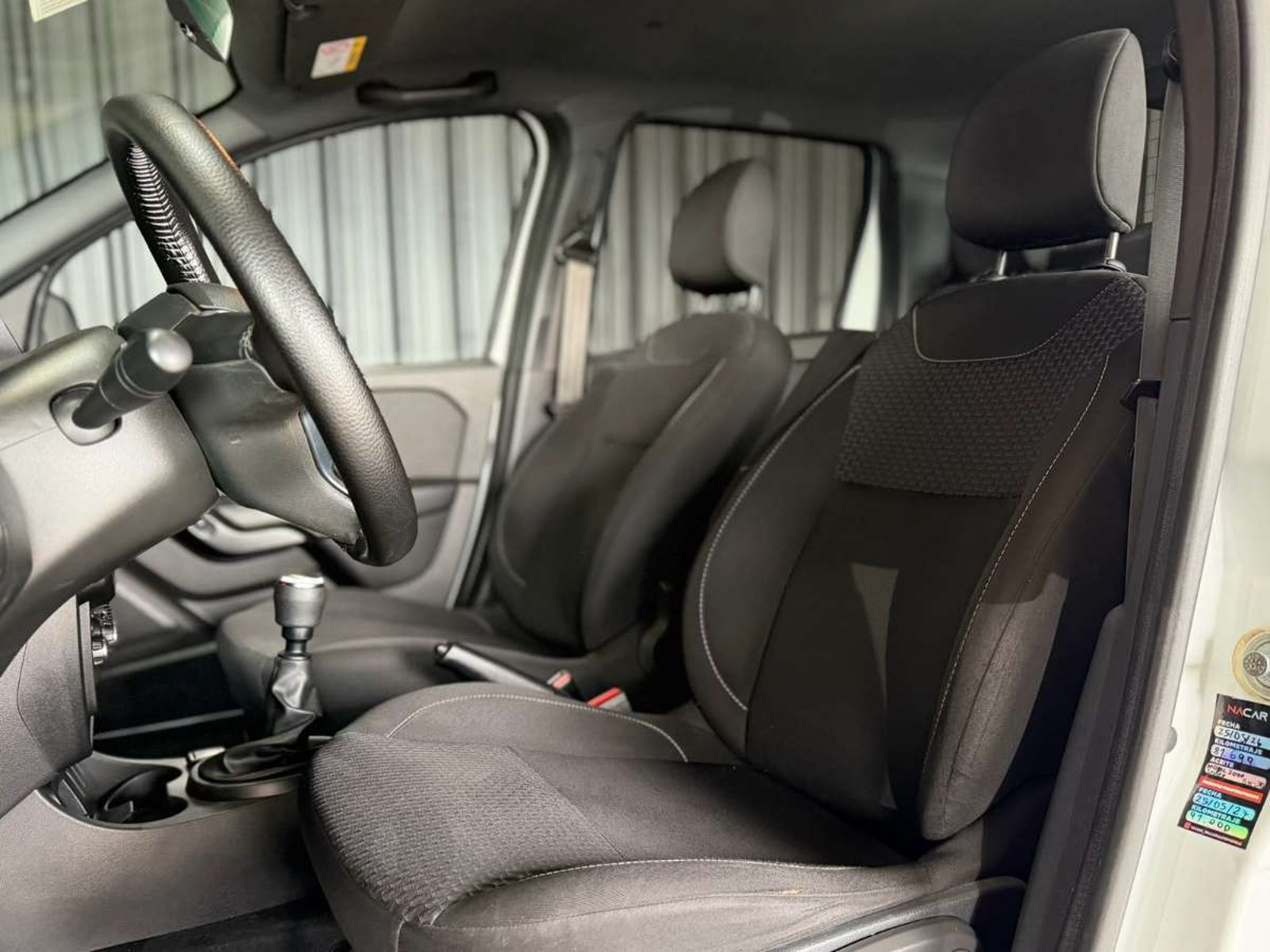 Renault OROCH Expression 1.6 4x2 2023 - Imagen 7 de 10