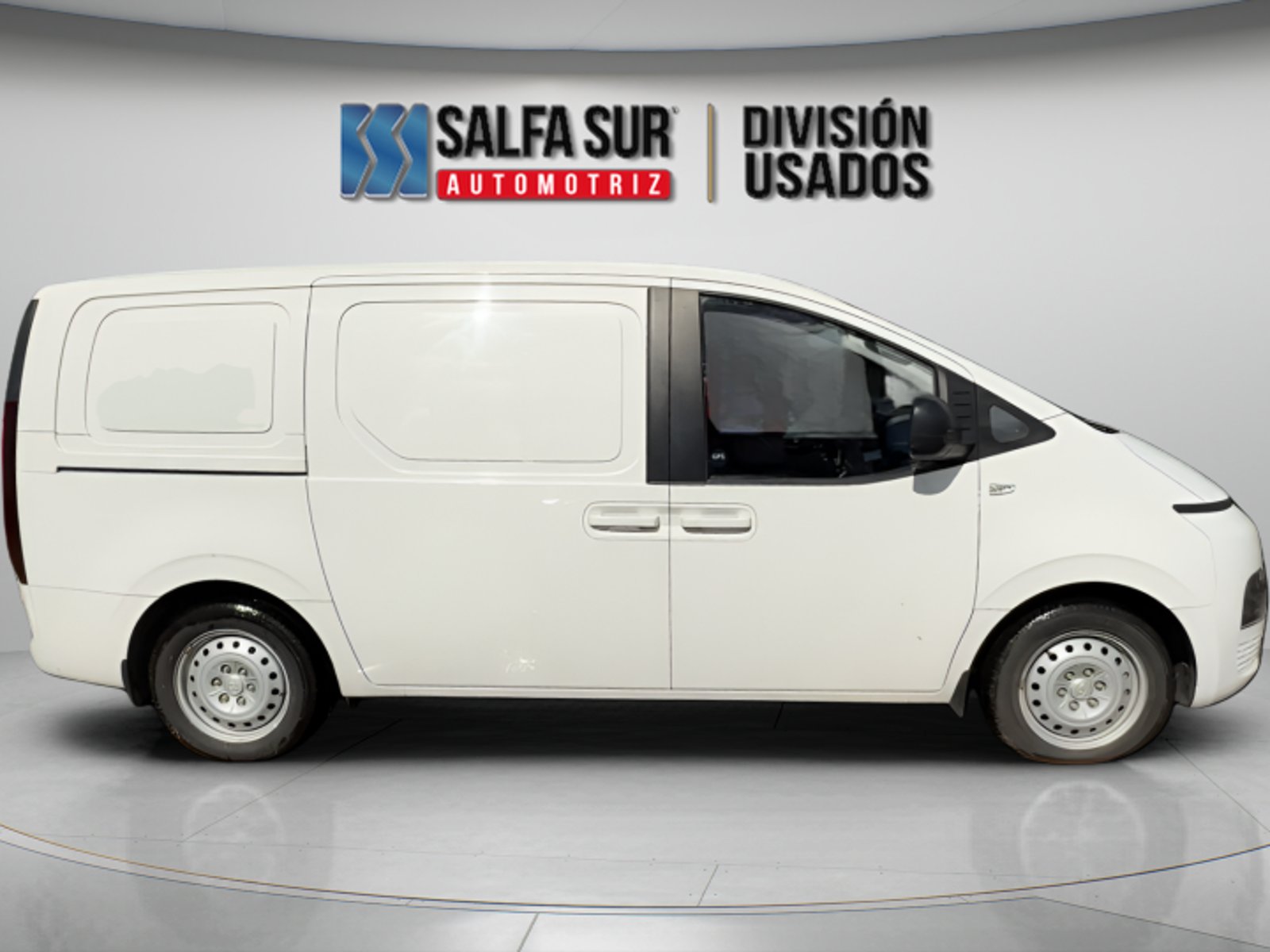 Hyundai STARIA US4 CRDI 2023 - Foto 5 de 8