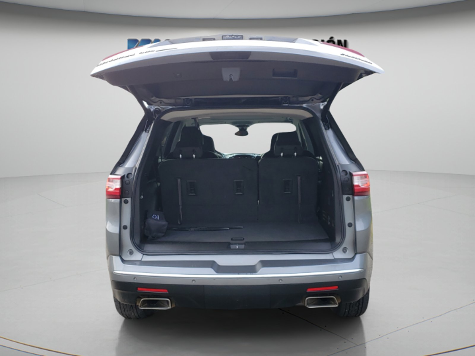 Chevrolet TRAVERSE 3.6L P 2022 - Imagen 7 de 10