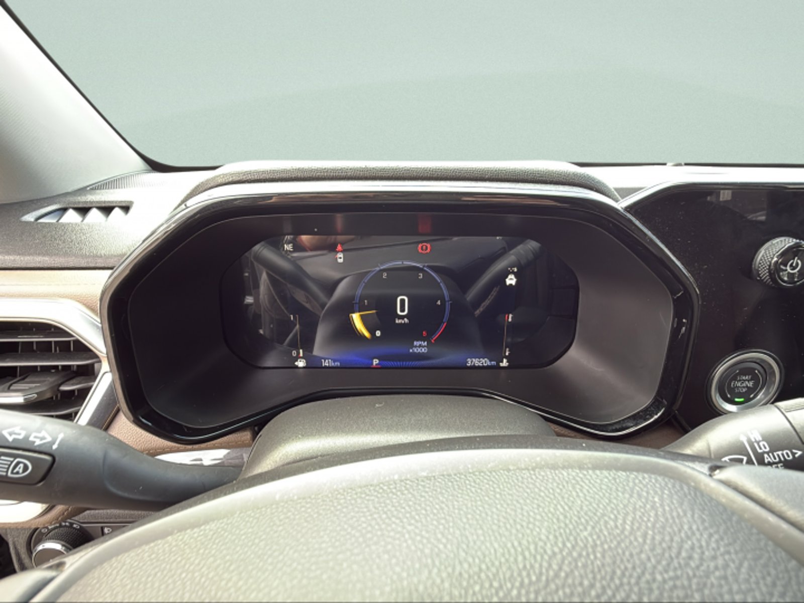 Chevrolet COLORADO DCAB 4 2024 - Imagen 9 de 10