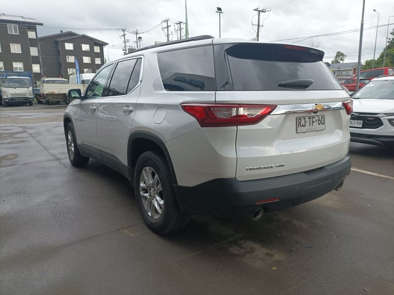 Chevrolet TRAVERSE LT 3. 2022 - Imagen 6 de 11