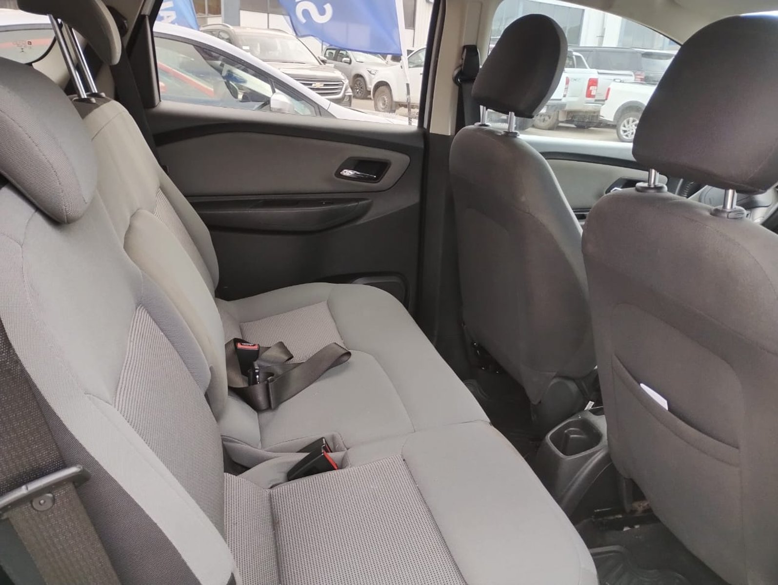 Chevrolet SPIN 1.8L LTZ M 2018 - Imagen 11 de 13
