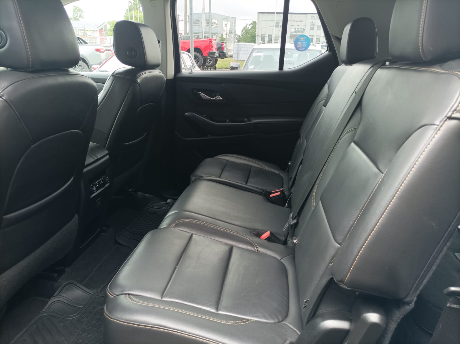 CHEVROLET TRAVERSE LT 3. 2022 - Imagen 8 de 11