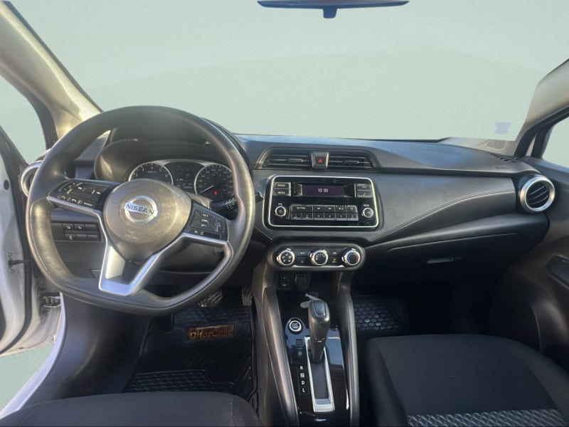 Nissan VERSA CVT 1.6 A 2021 - Imagen 6 de 10