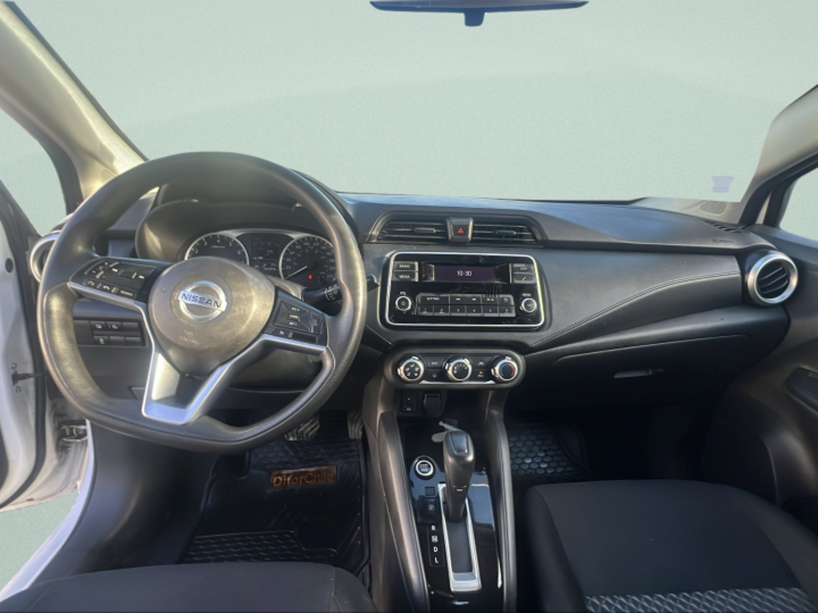 NISSAN VERSA CVT 1.6 A 2021 - Imagen 6 de 10