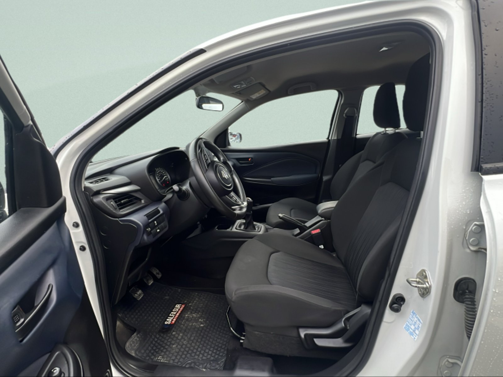 SUZUKI NEW BALENO GLS 2024 - Imagen 7 de 8