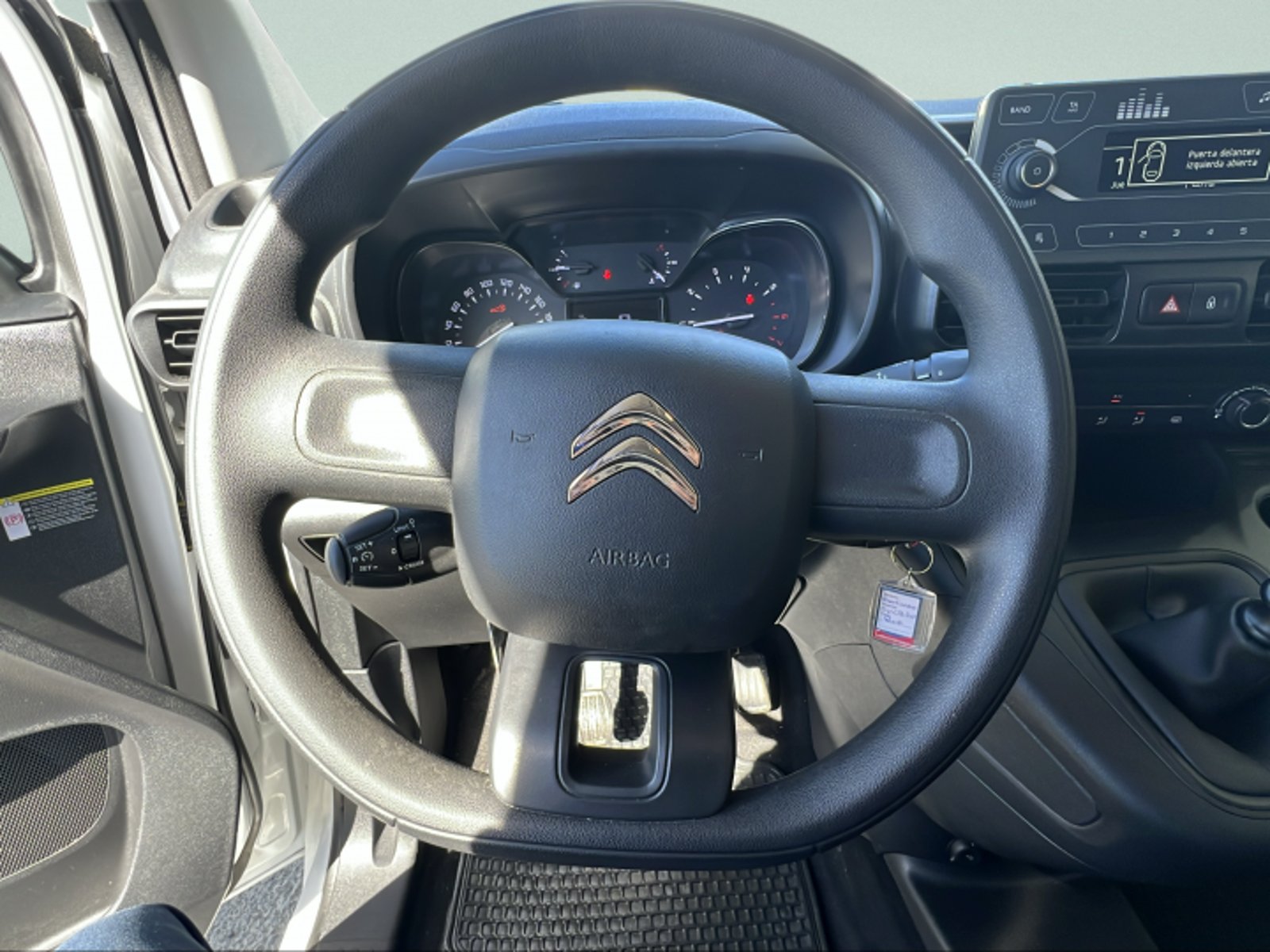 Citroën BERLINGO BLUEHD 2024 - Imagen 7 de 9
