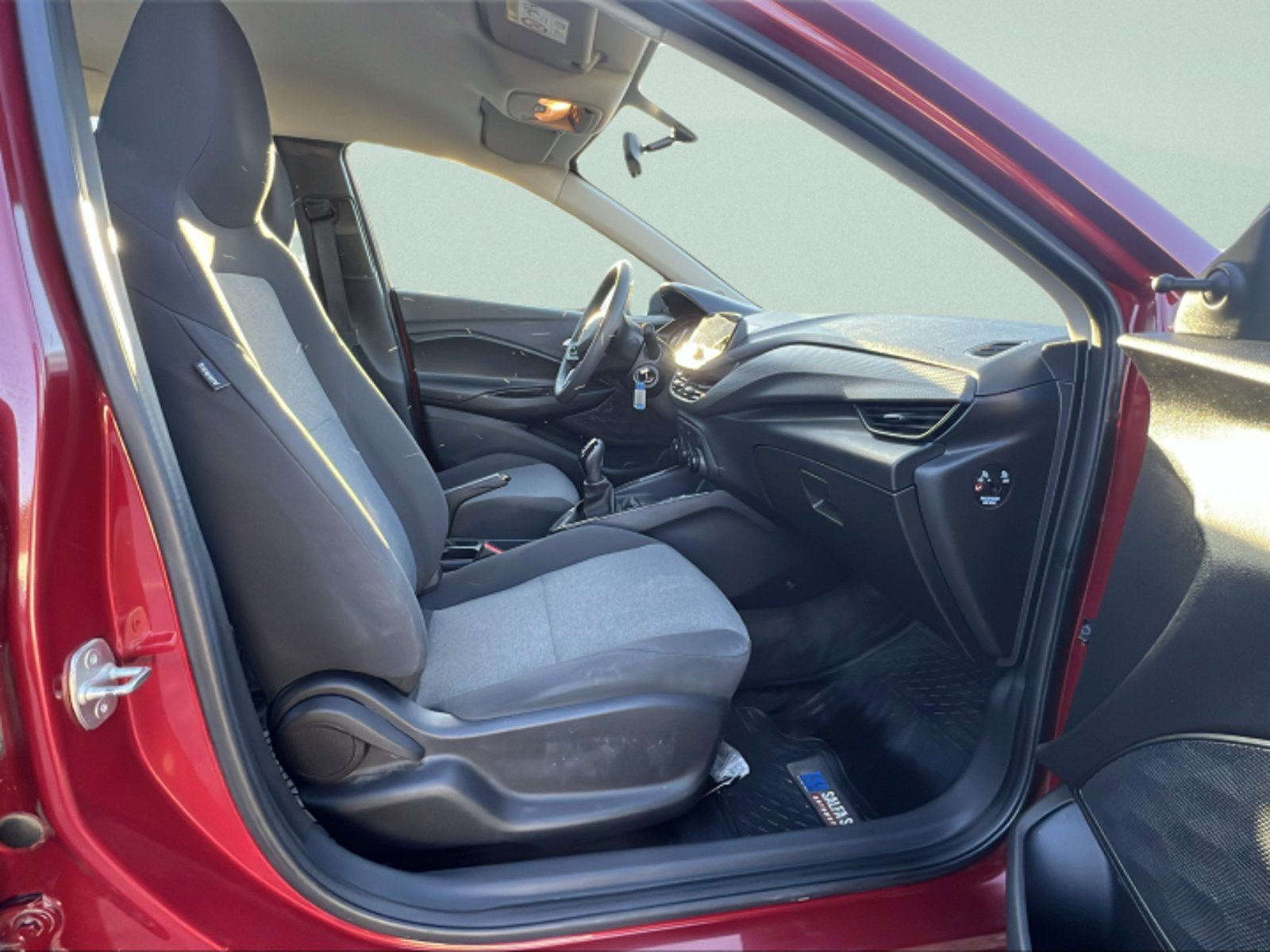 Chevrolet ONIX SEDÁN 1.2L 2024 - Imagen 8 de 8