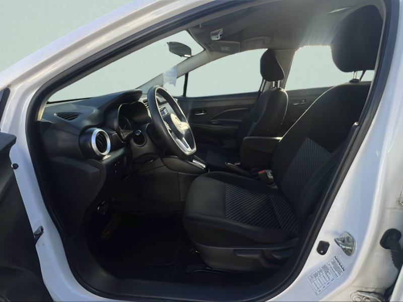 Nissan VERSA CVT 1.6 A 2021 - Imagen 9 de 10
